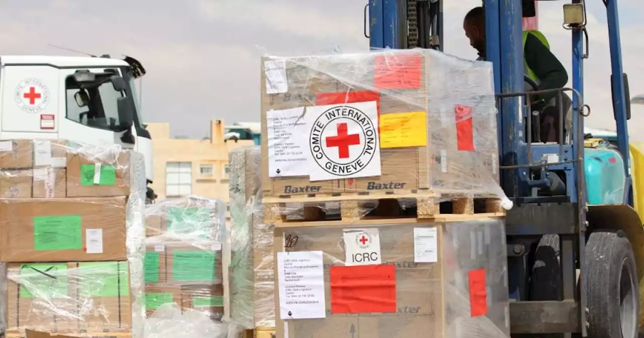 Un premier avion d’aide humanitaire a atterri au Soudan