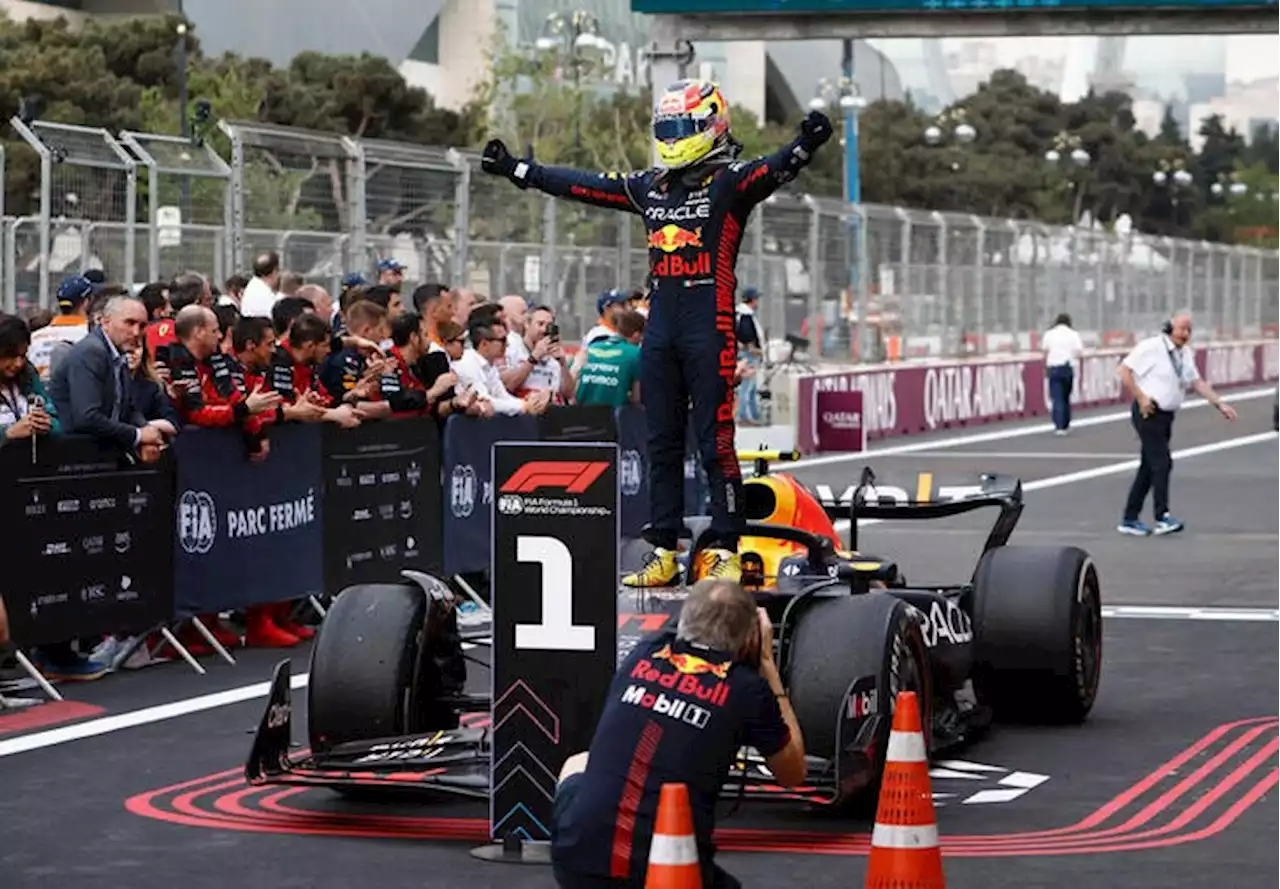 Horner se deshizo en elogios hacia Checo Pérez tras ganar en Bakú