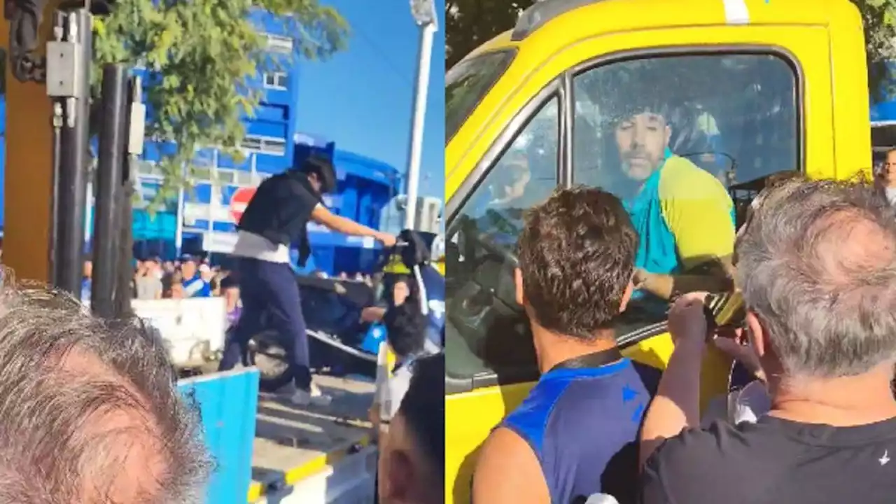 Hinchas de Vélez “rescataron” una moto secuestrada por una grúa de la Ciudad