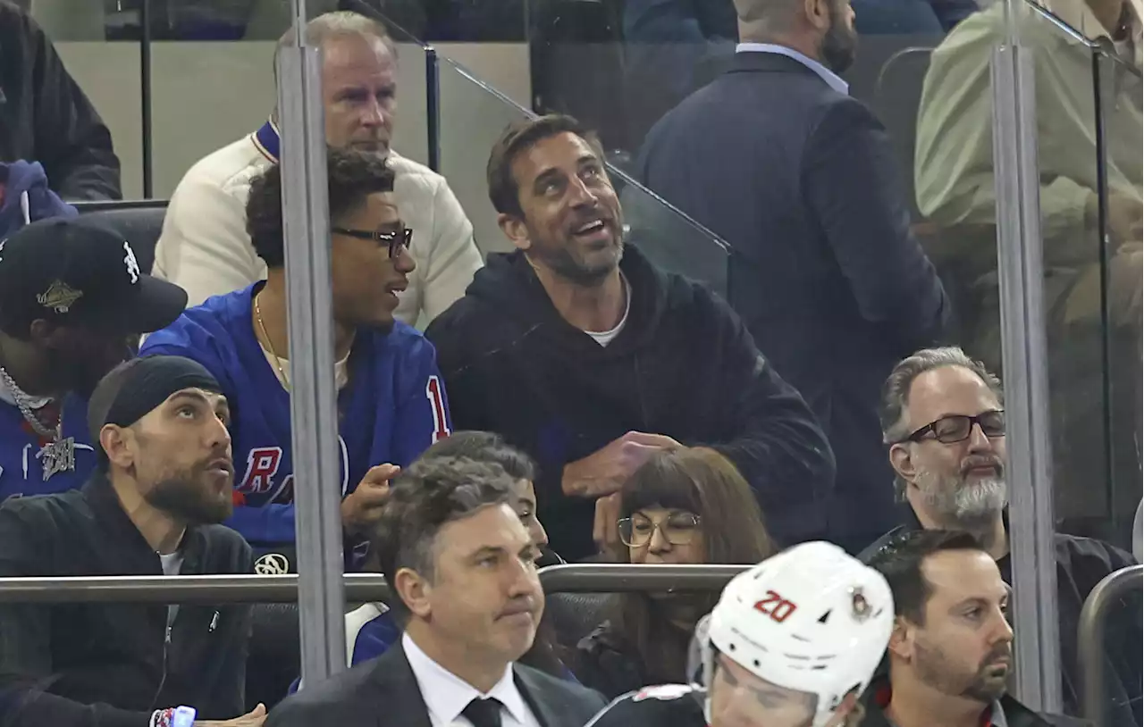 Aaron Rodgers makes surprise appearance at Rangers-Devils Game 6