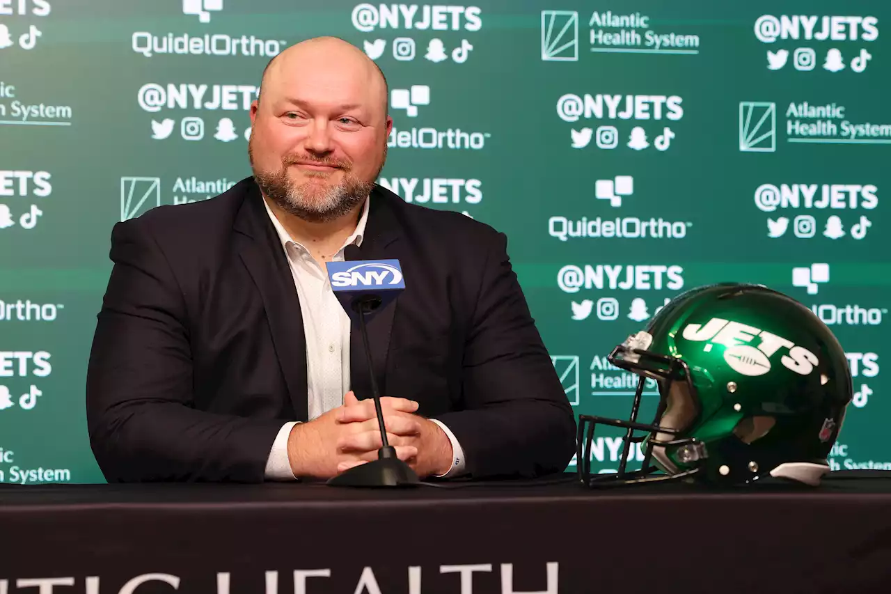 Jets’ Joe Douglas made strategic moves for extra draft picks