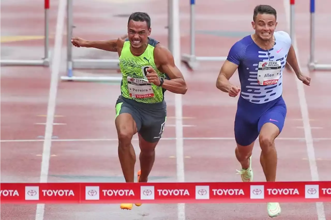 The Eagles’ Devon Allen defends his Penn Relays 110-meter hurdles title in a photo finish