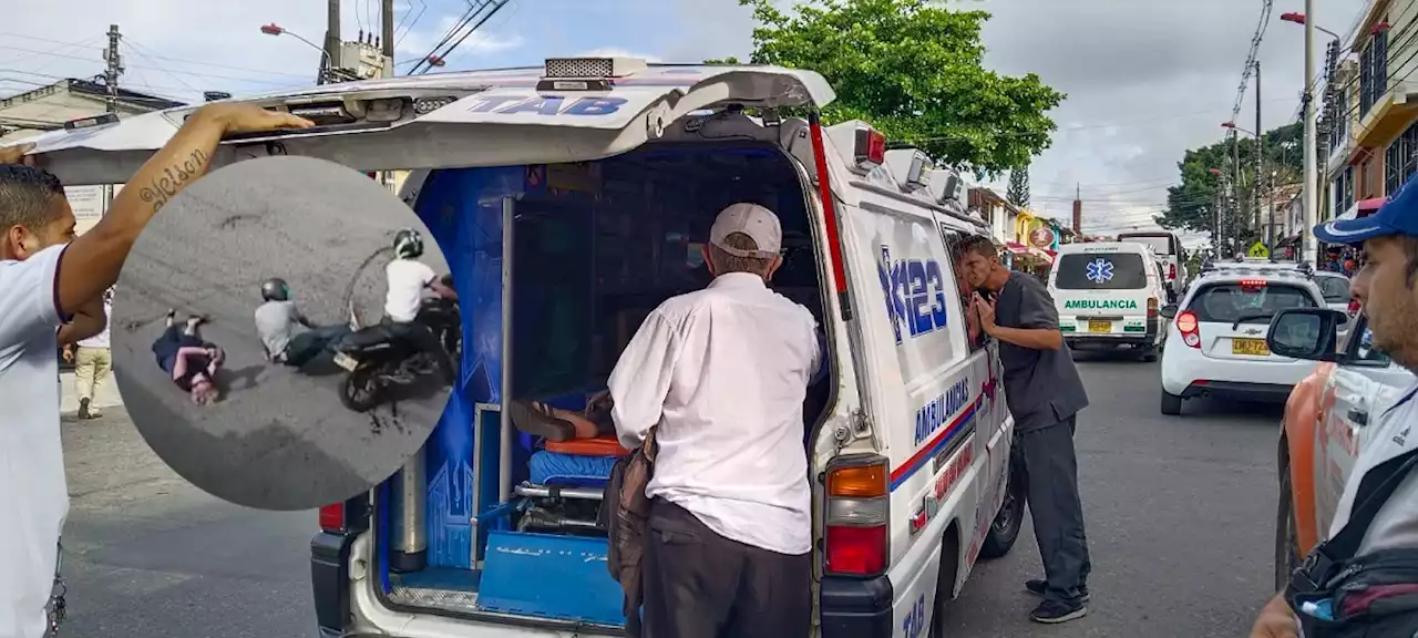 Abuela no se dejó robar de ladrones en moto en Ibagué y logró hacer caer a uno de ellos - Pulzo