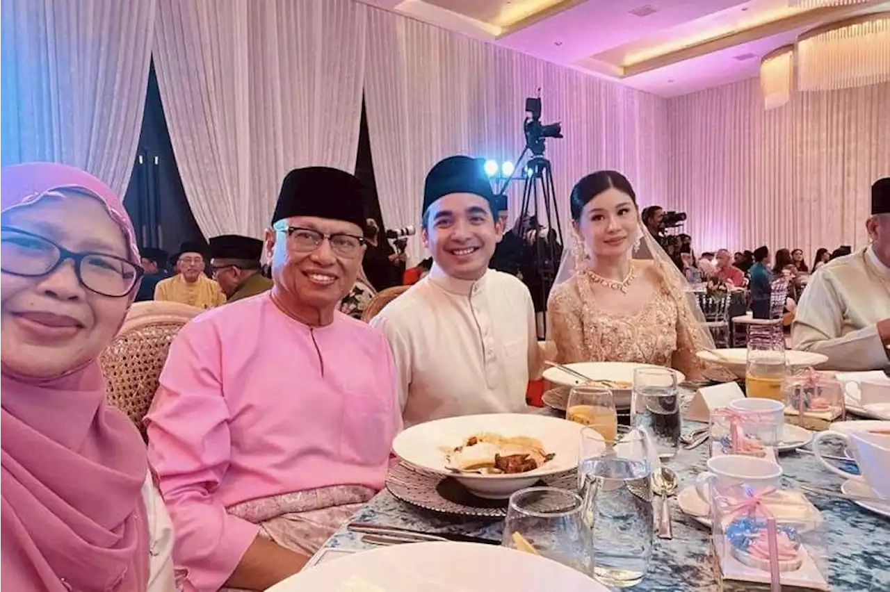 Najib and Rosmah’s son gets engaged