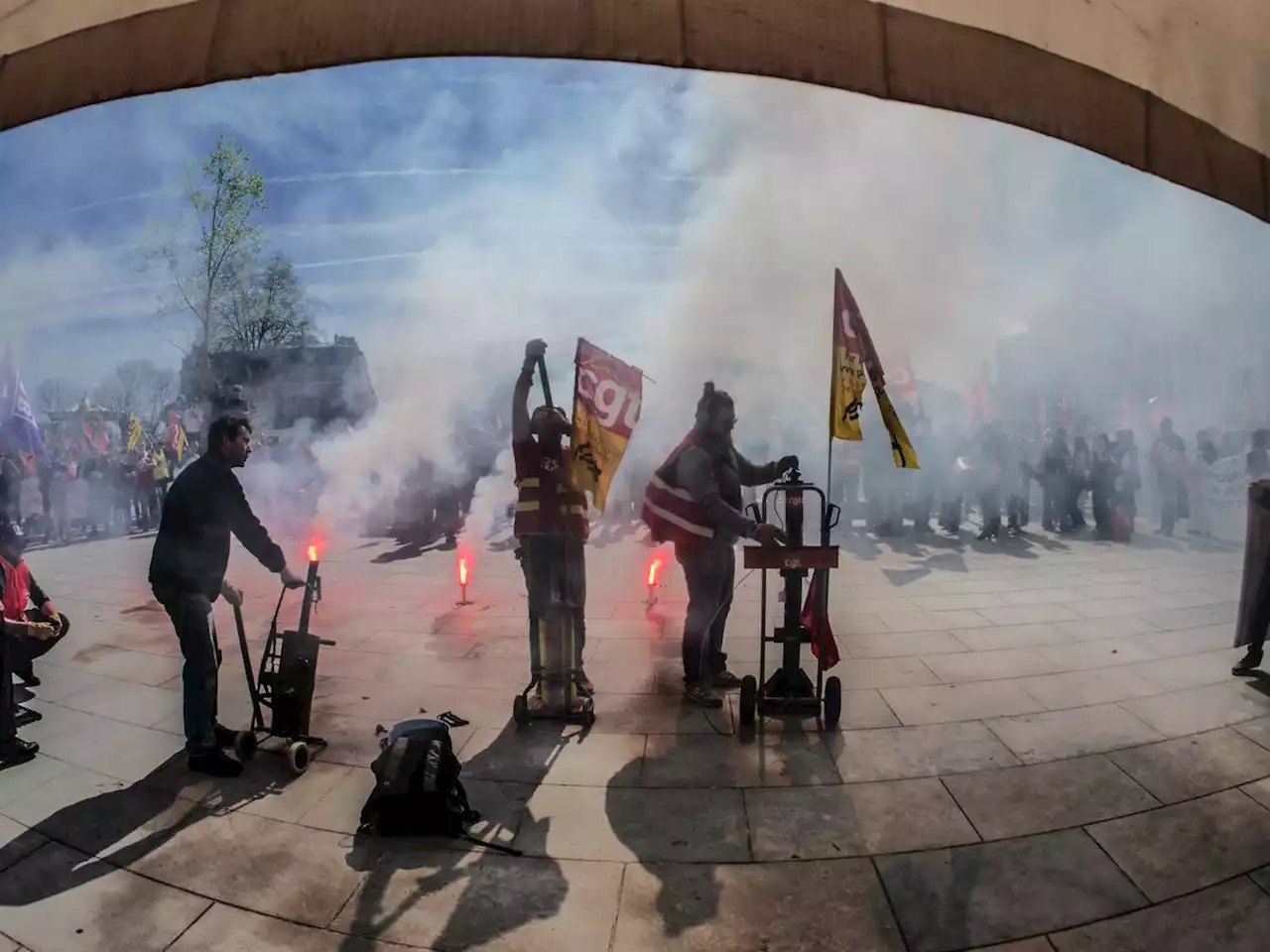 Transports, manifestations, forces de l’ordre : à quoi s’attendre ce 1er mai ?