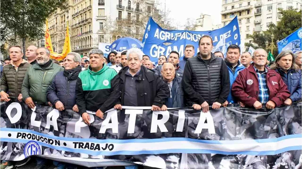 Con un acto por el Día del Trabajador, la CGT apura un fuerte mensaje a la interna del FDT