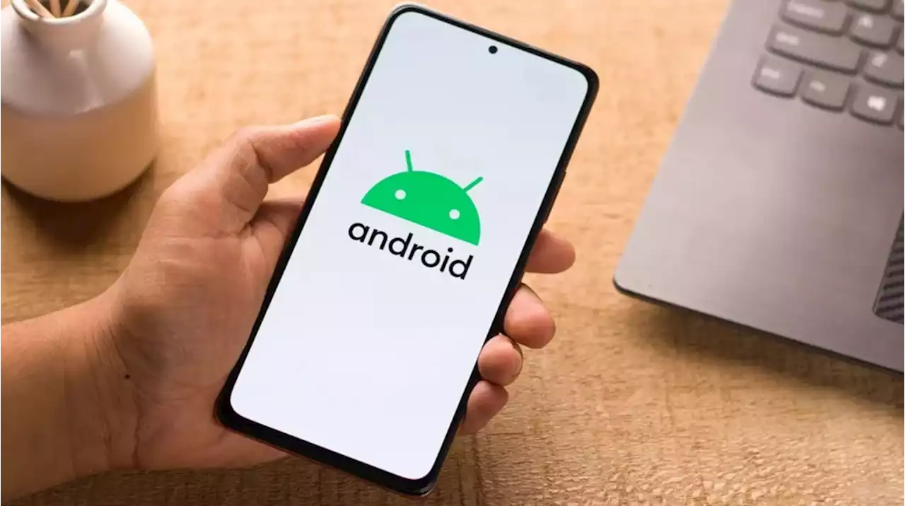 Te pueden hackear: las 19 aplicaciones prohibidas que tenés que borrar de tu celular con Android