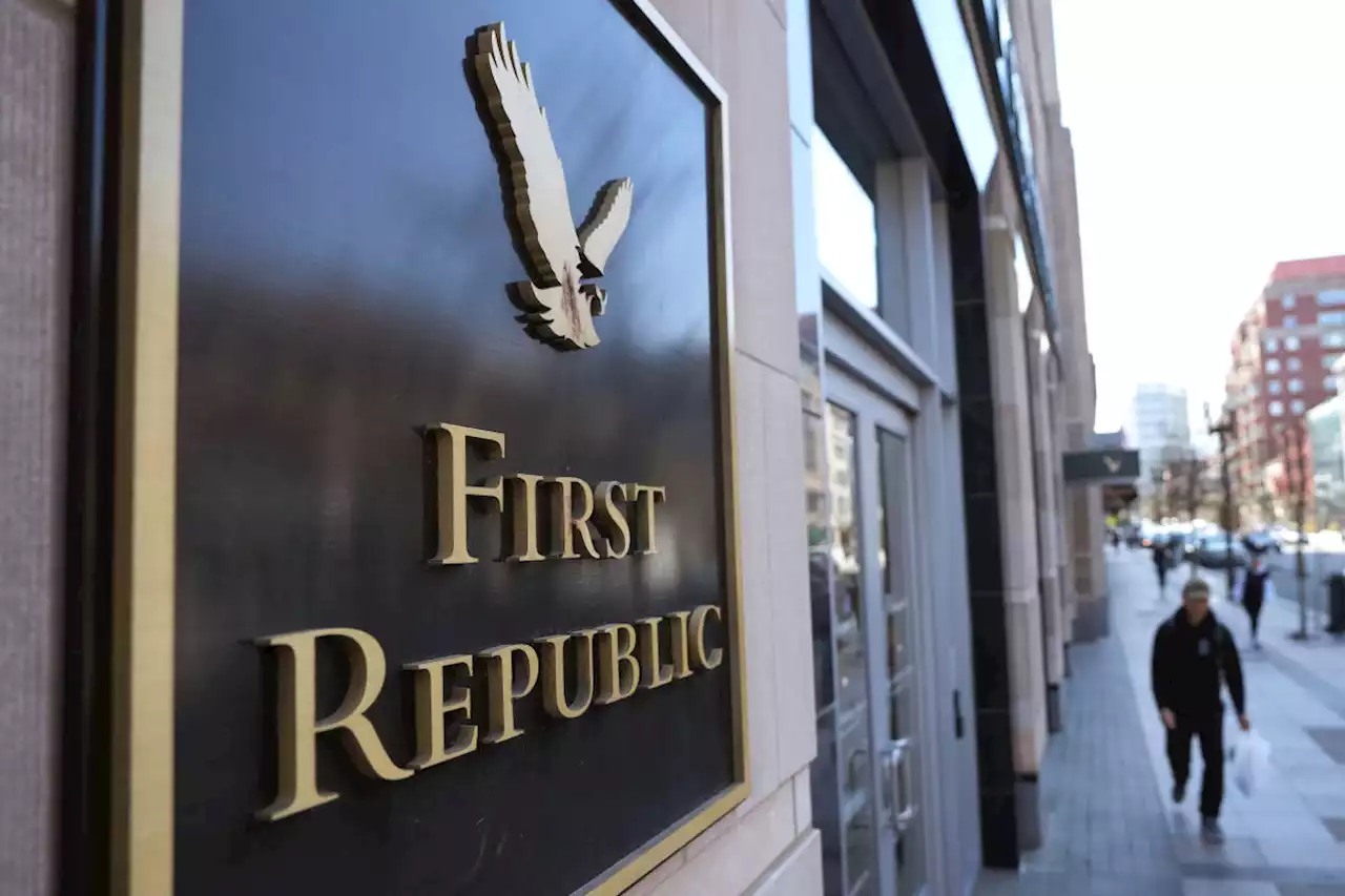 JPM, Bank of America consider First Republic bids as FDIC sets Sunday noon deadline