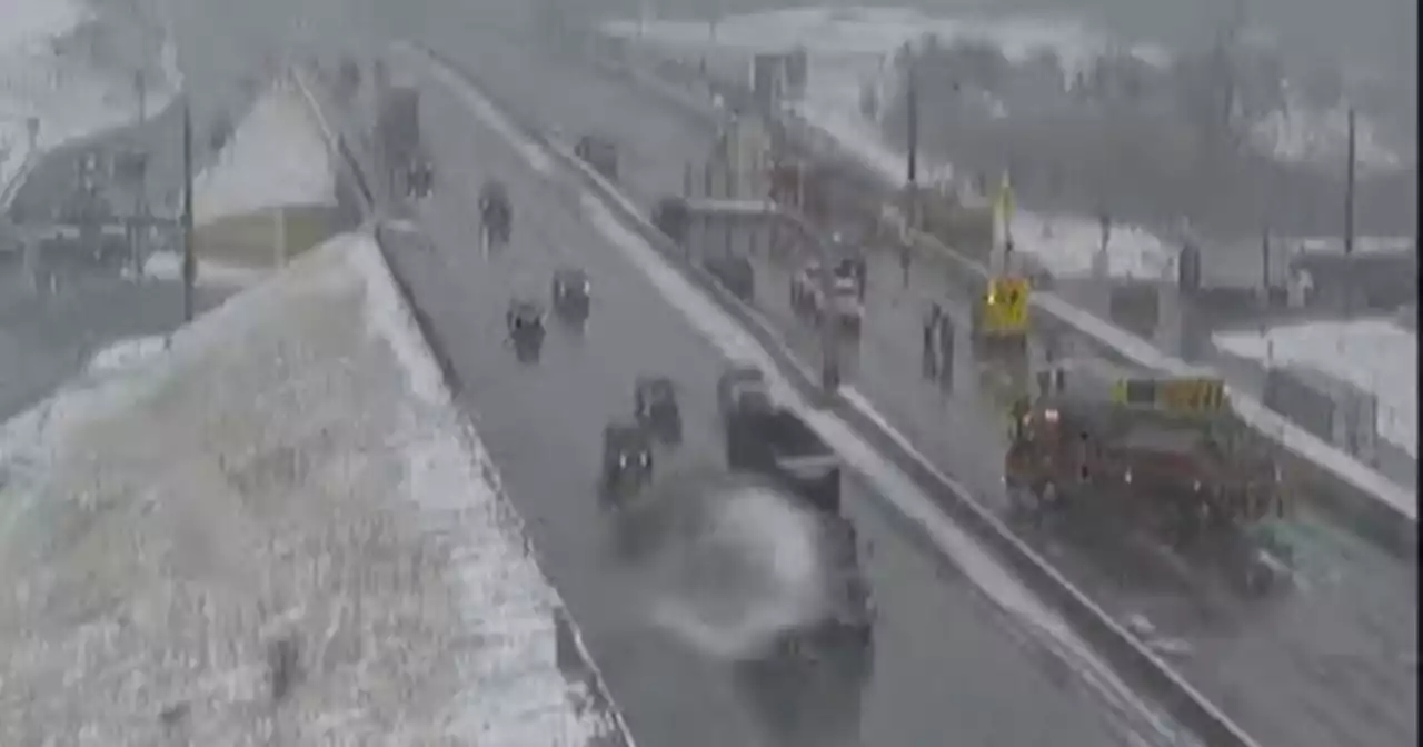 Large multi-vehicle crash closes northbound I-25 near Castle Rock