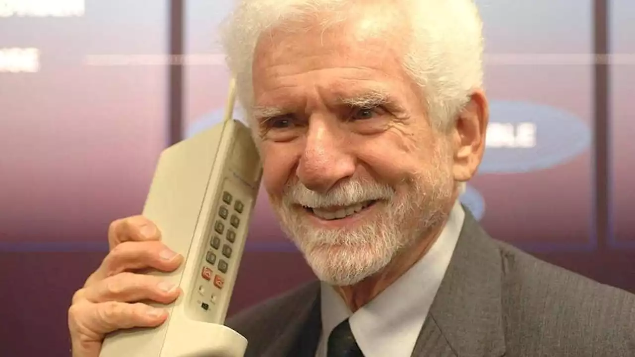 The First Cell Phone Call Was Made 50 Years Ago