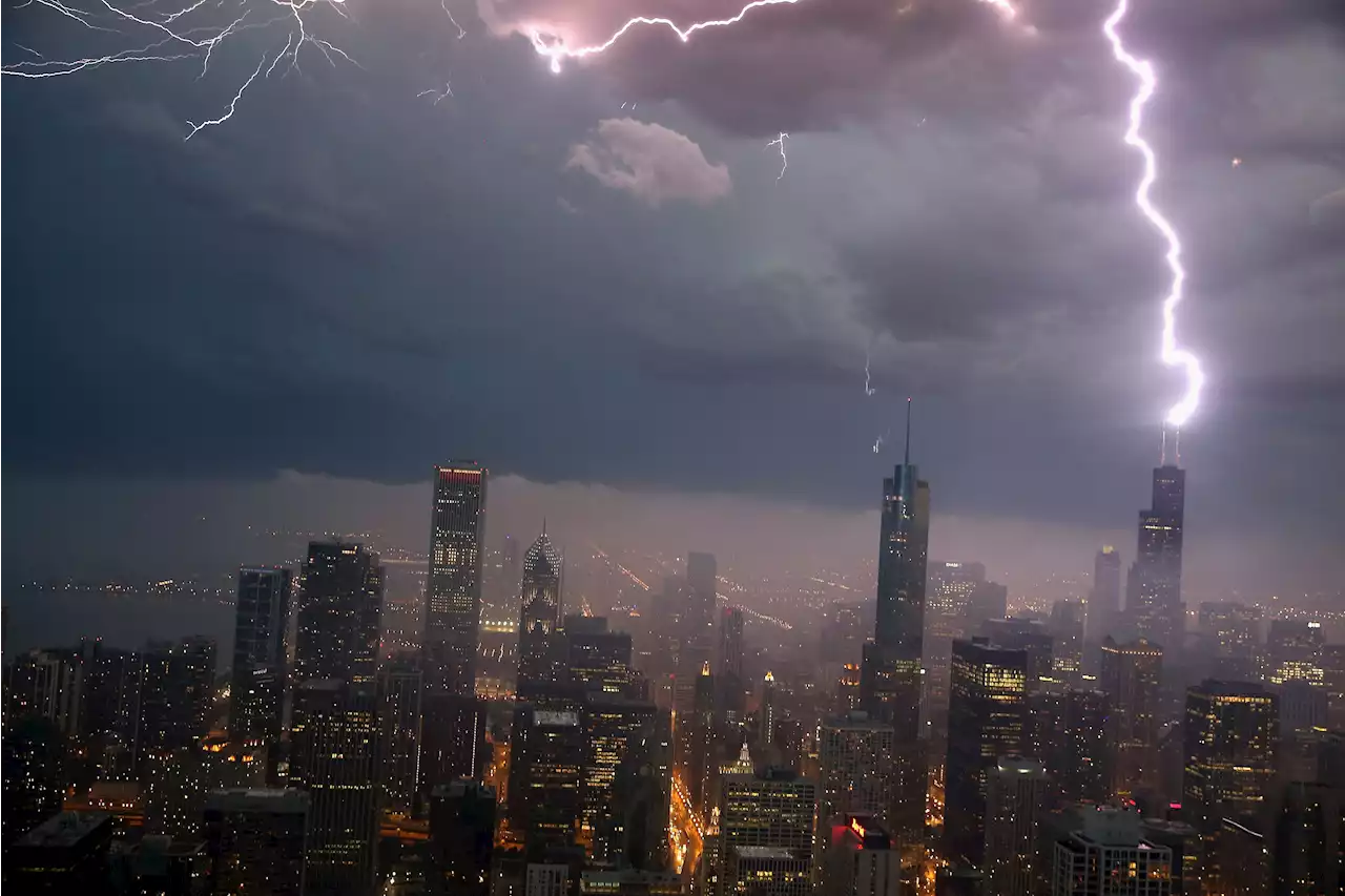 Severe Thunderstorm Watches and Warnings Issued for Much of Chicago Area