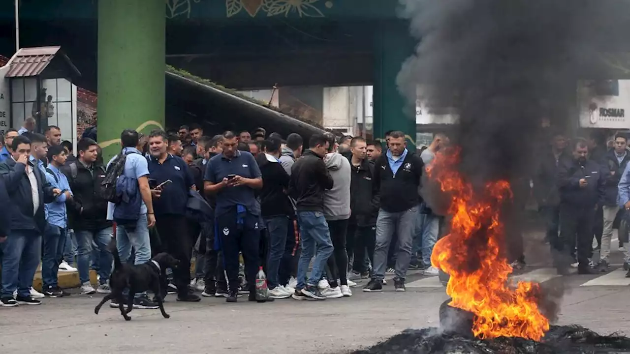 De las dudas que sembró Sergio Berni a las versiones contradictorias del tiroteo: qué se sabe (hasta ahora) del crimen del colectivero | Un detenido por la muerte de Daniel Barrientos