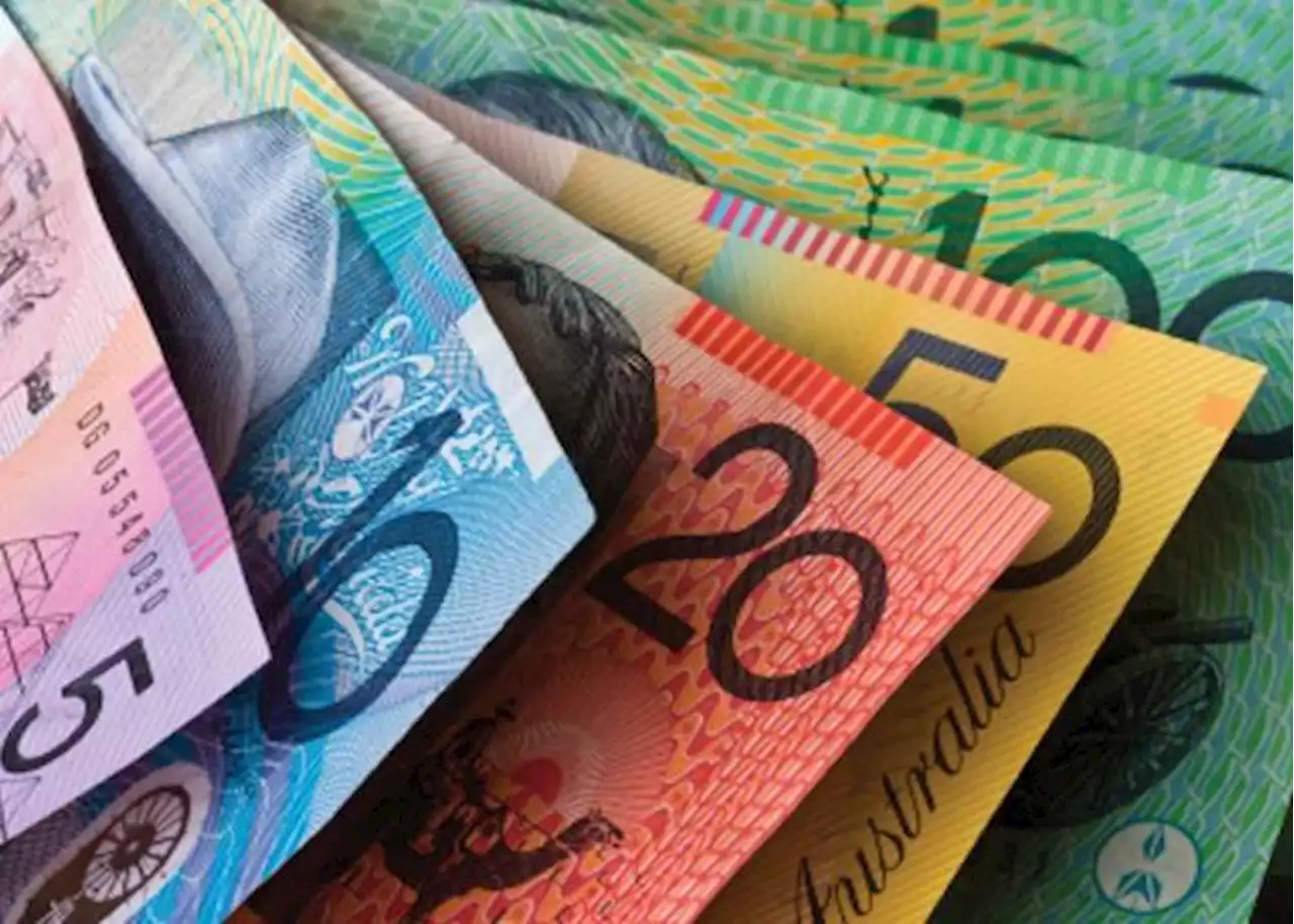 Australian bank stops handling cash at the counter