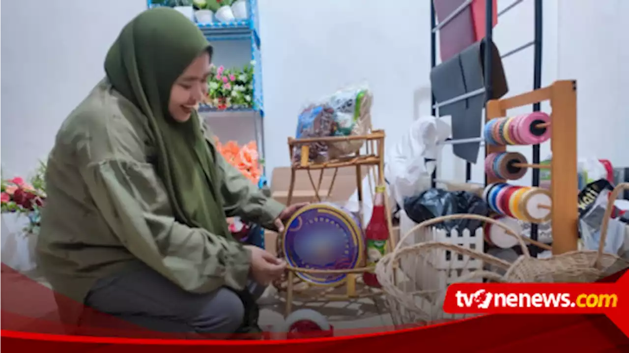 Manisnya Bisnis Parsel saat Ramadhan, Perajin Parsel di Gresik Ketiban Rezeki