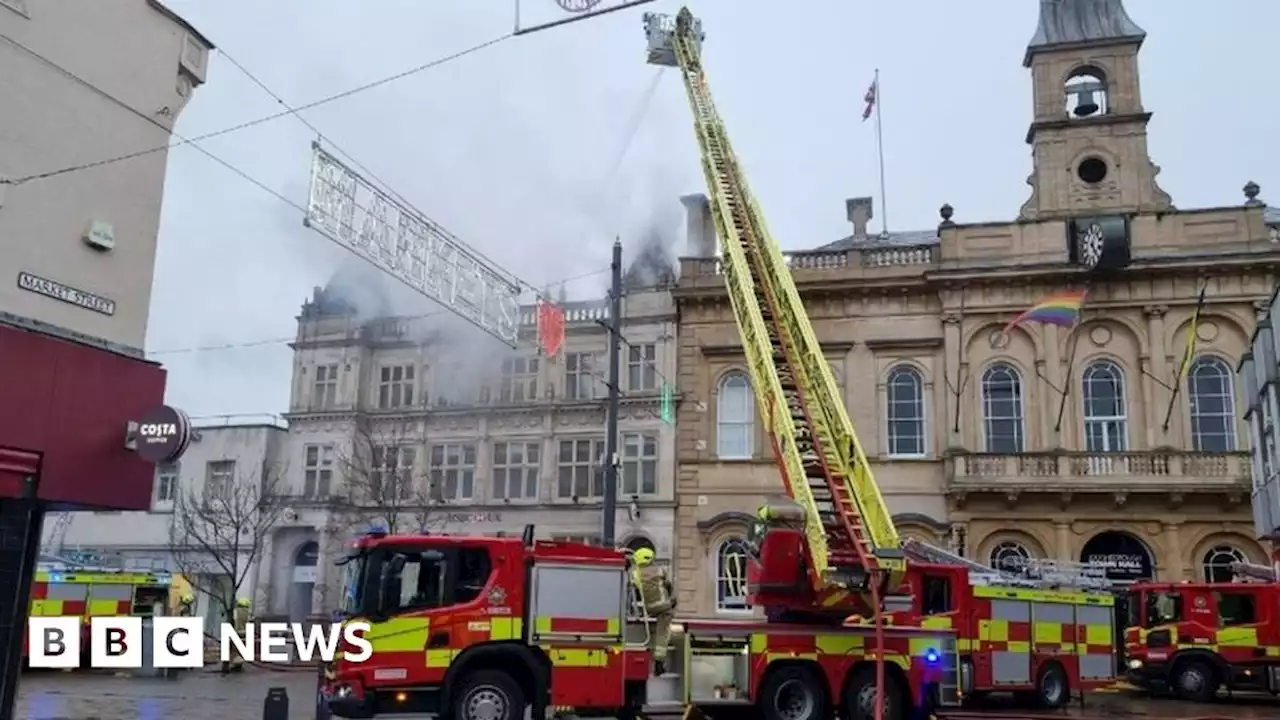 Loughborough Town Hall set to reopen after HSBC fire