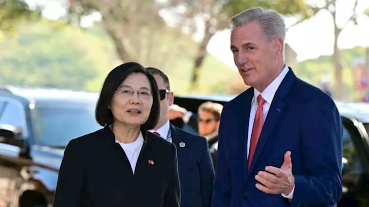 McCarthy meets with Taiwan leader as China threatens 'actions' in response