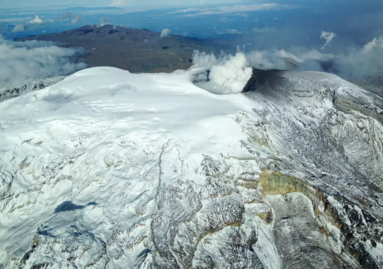 Reportan tres sismos en zona aledaña al Volcán Nevado del Ruiz