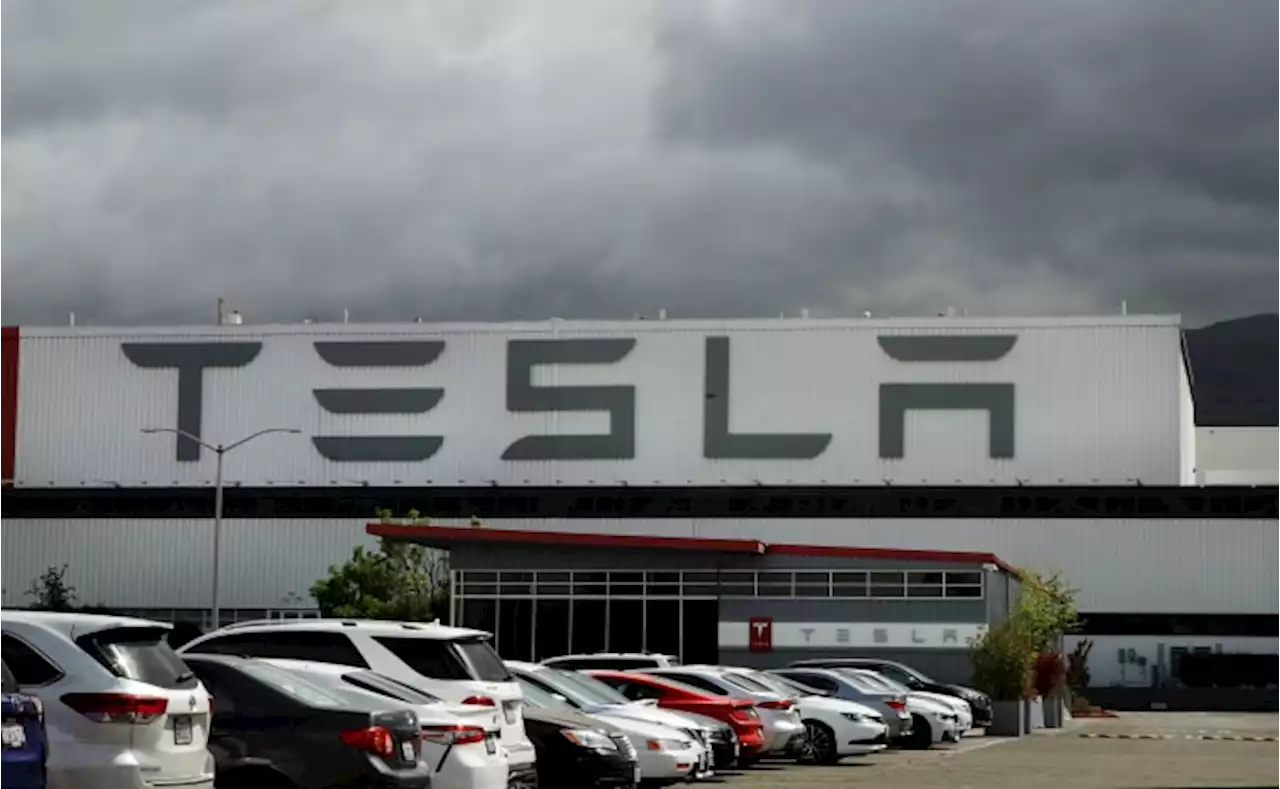 Jury awards $3.2 million to ex-Tesla worker for racial abuse