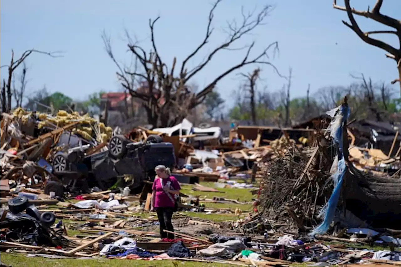 Risk of severe storms persists from Texas to Great Lakes