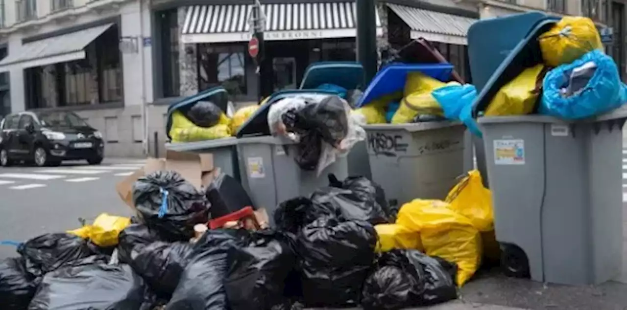 A Rennes et Nantes, la collecte des déchets a repris