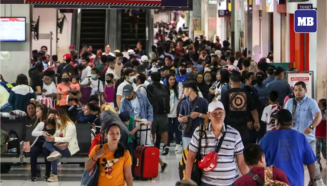 Exodus begins; NCR bus terminals teem with passengers, cargo