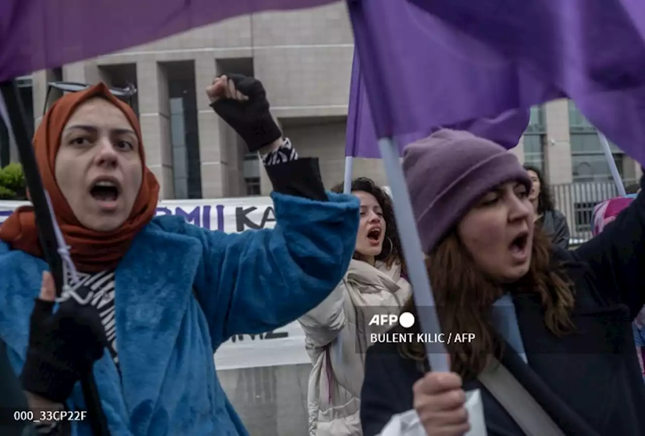 Families of murdered women defend anti-femicide group in Turkey court