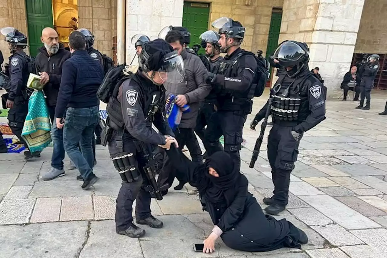 Jérusalem : nombreuses interpellations après des affrontements dans la mosquée al-Aqsa