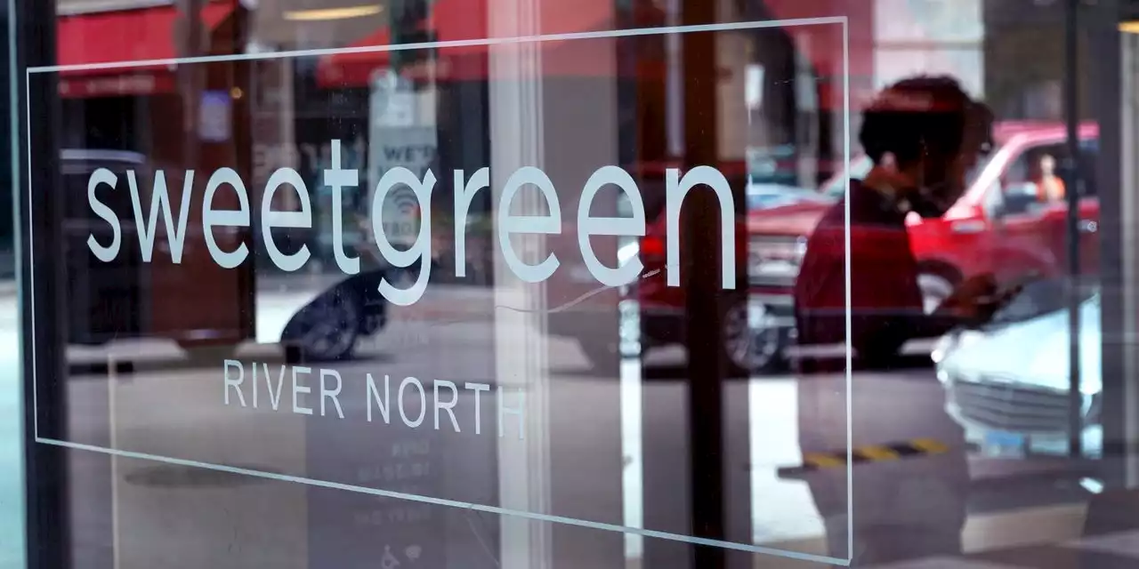 Sweetgreen stock tumbles after 'Chipotle Chicken Burrito Bowl' prompts lawsuit — from Chipotle