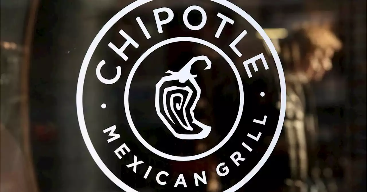 Chipotle sues Sweetgreen for trademark infringement over 'chipotle chicken' bowl