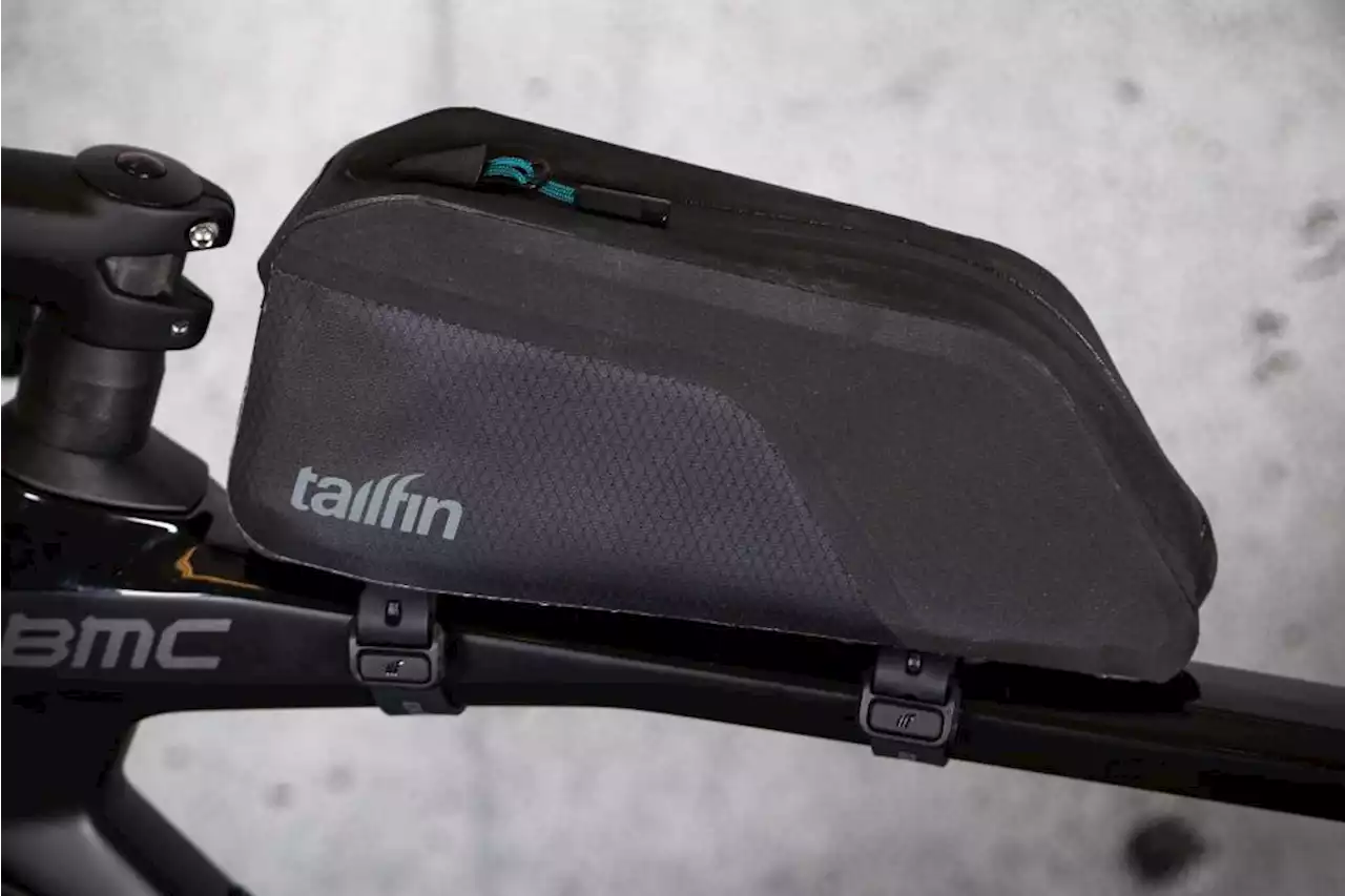 Tailfin Top Tube Bag 1.1 Litre