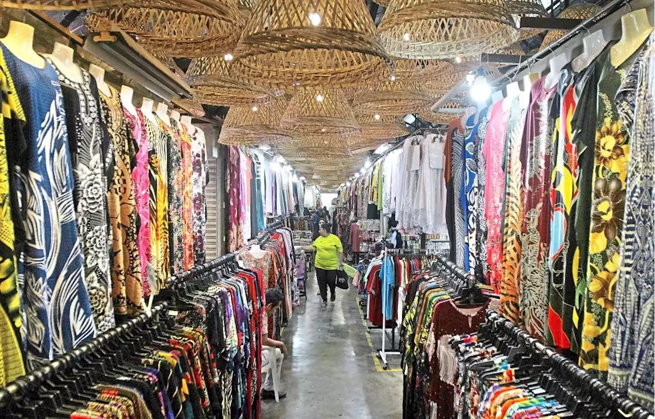 Traders, customers pin hopes on revival