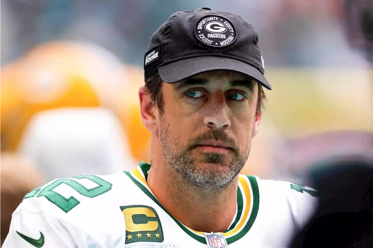 What happens if the Packers don’t trade Aaron Rodgers before the 2023 NFL Draft?