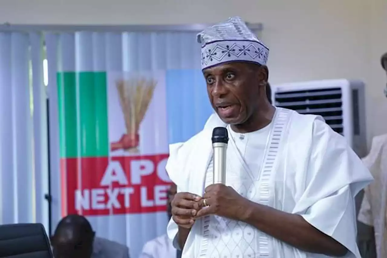 Crisis in Rivers APC as exco members suspend chairman, chide Amaechi | TheCable