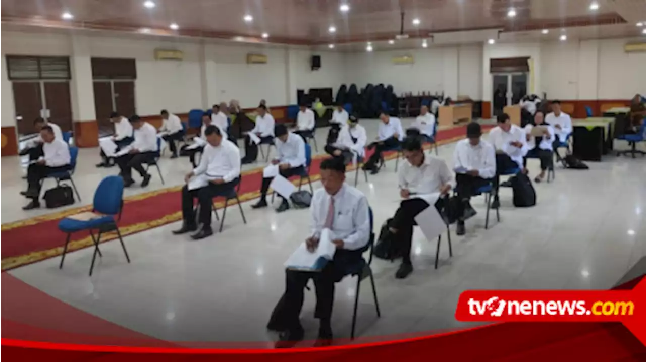 25 Peserta Bakal Calon Kepala Desa di OKU Selatan Lakukan Tes Tertulis