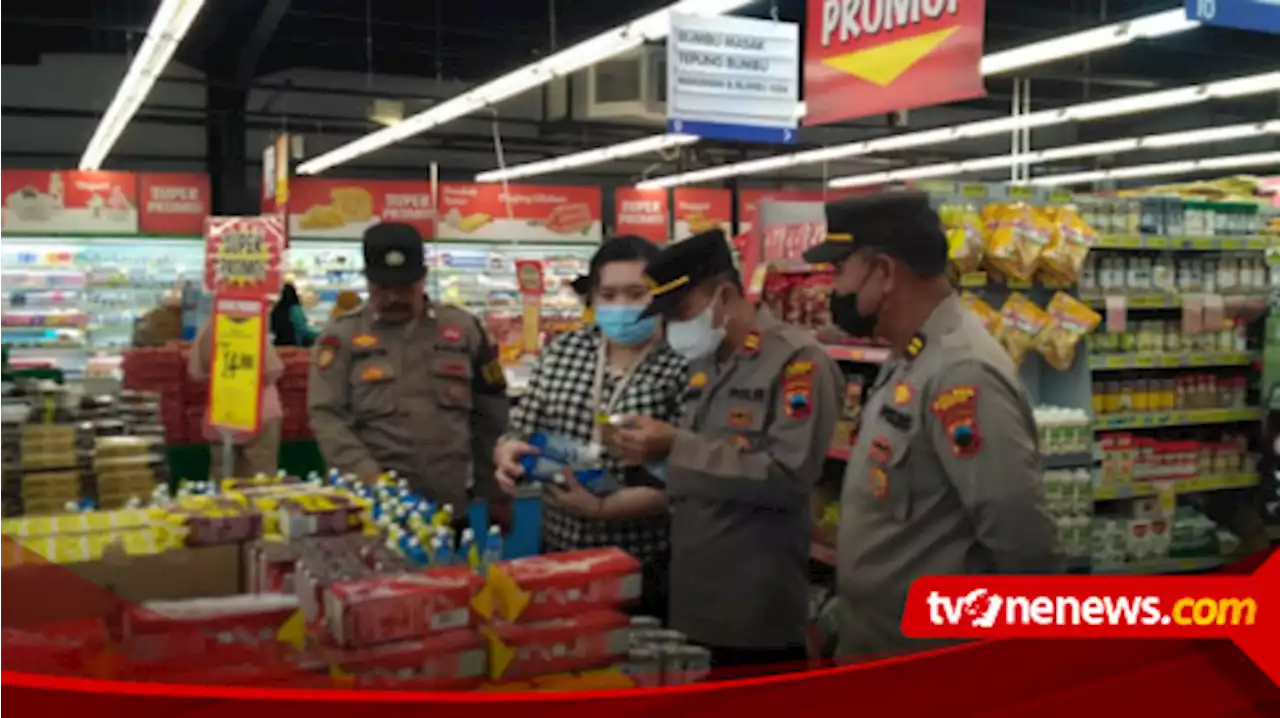 Antisipasi Makanan Kadaluwarsa, Polres Kudus Gelar Razia di Warung Kelontong dan Toko Modern