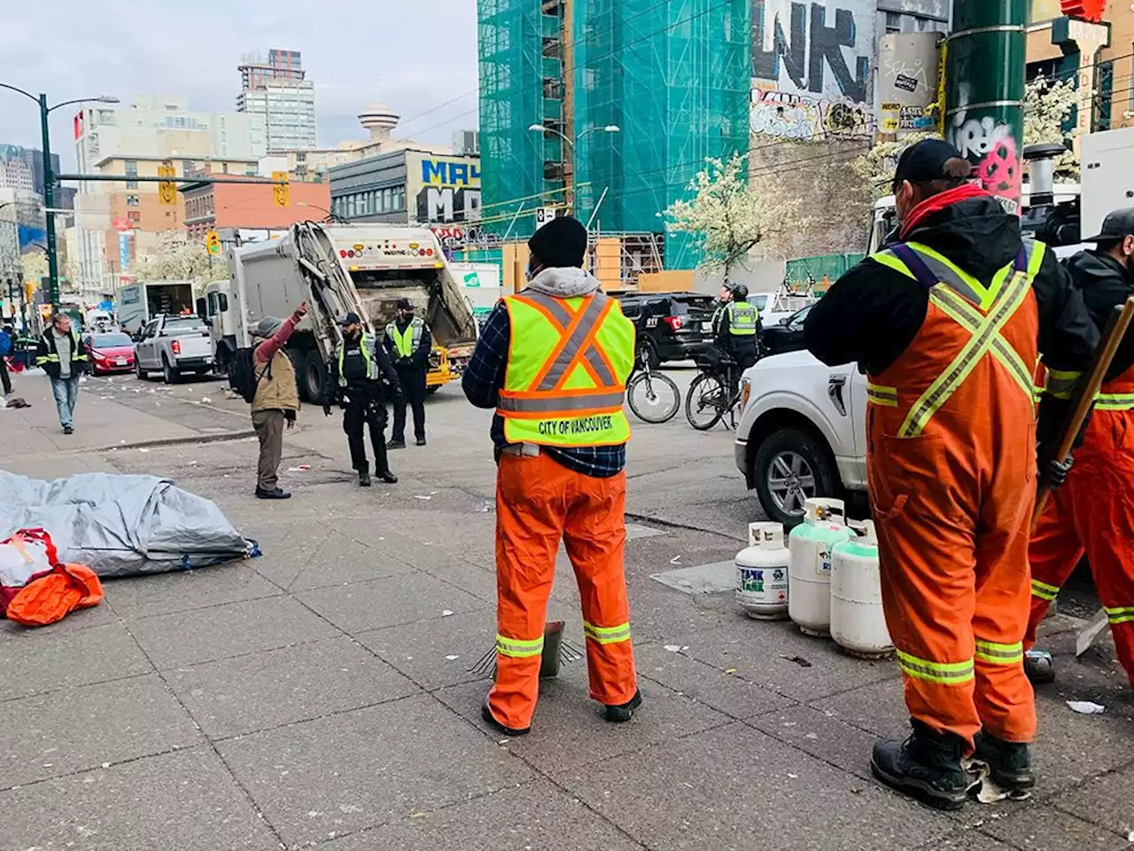 Vancouver removing tents on East Hastings Street today