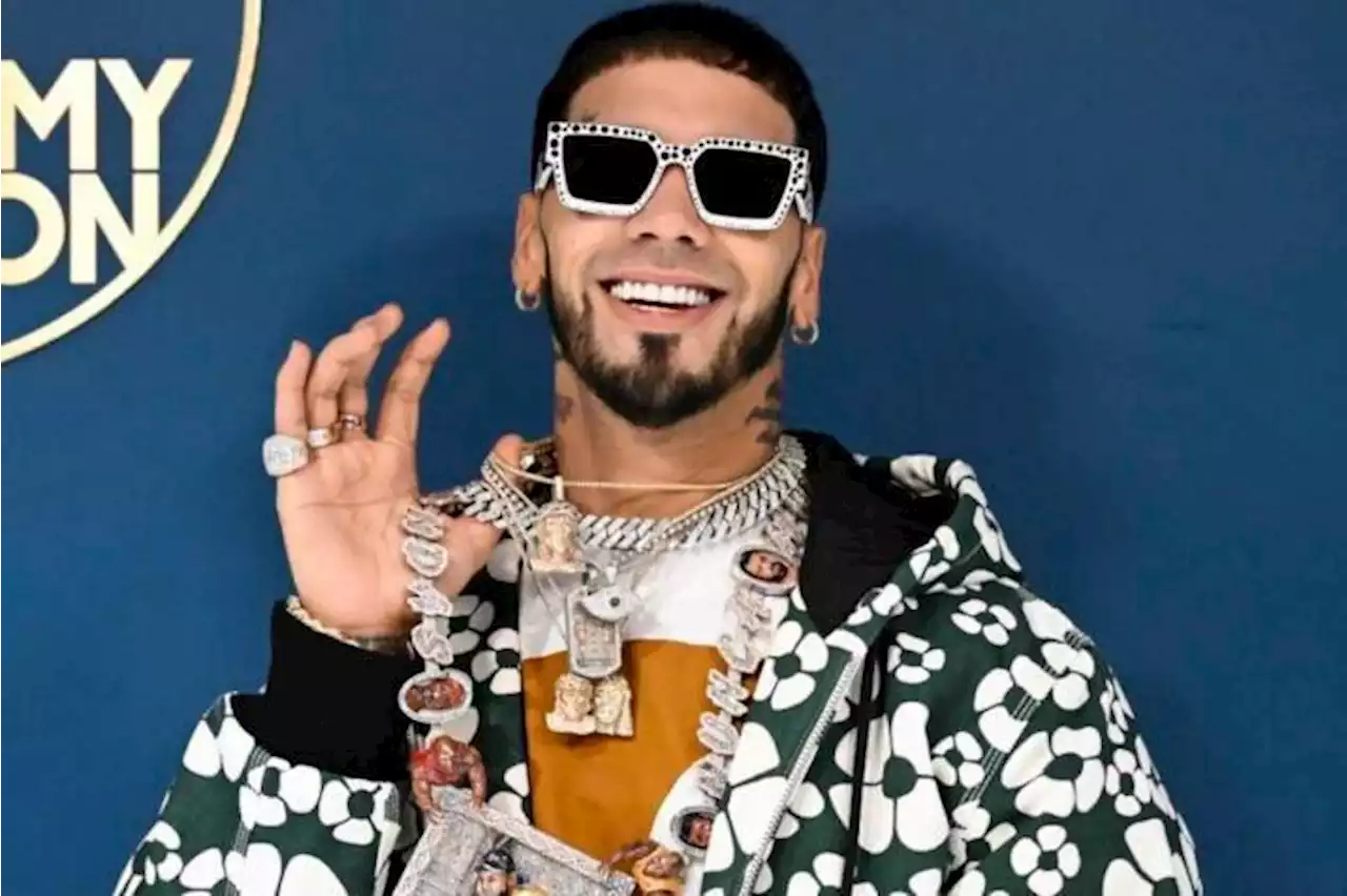 El cantante Anuel reconoció tener una hija colombiana