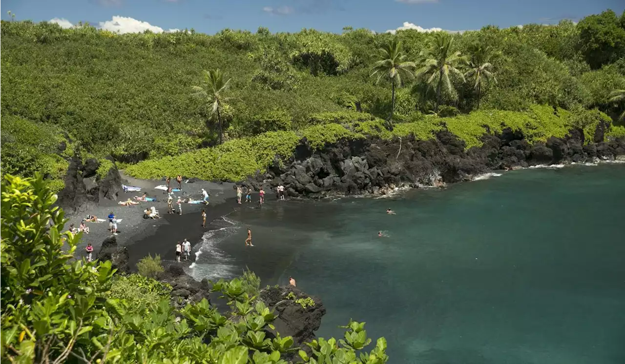 Paying for paradise? Hawaii mulls fees for ecotourism crush