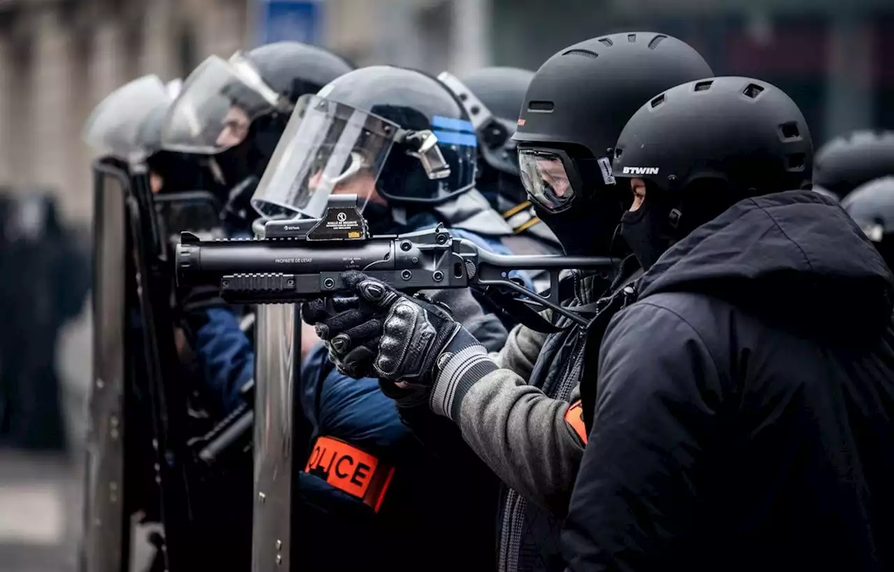 Touché par un tir de LBD à Rennes, un jeune homme perd un testicule