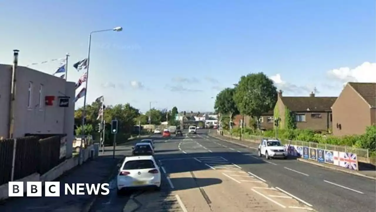 Newtownards feud: Masked men tell people to leave homes, police say