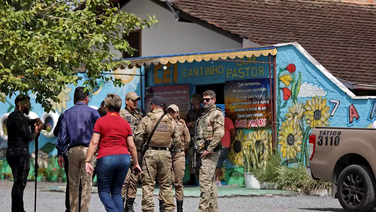 'Des actes monstrueux': quatre enfants tués à la hache dans une crèche au Brésil