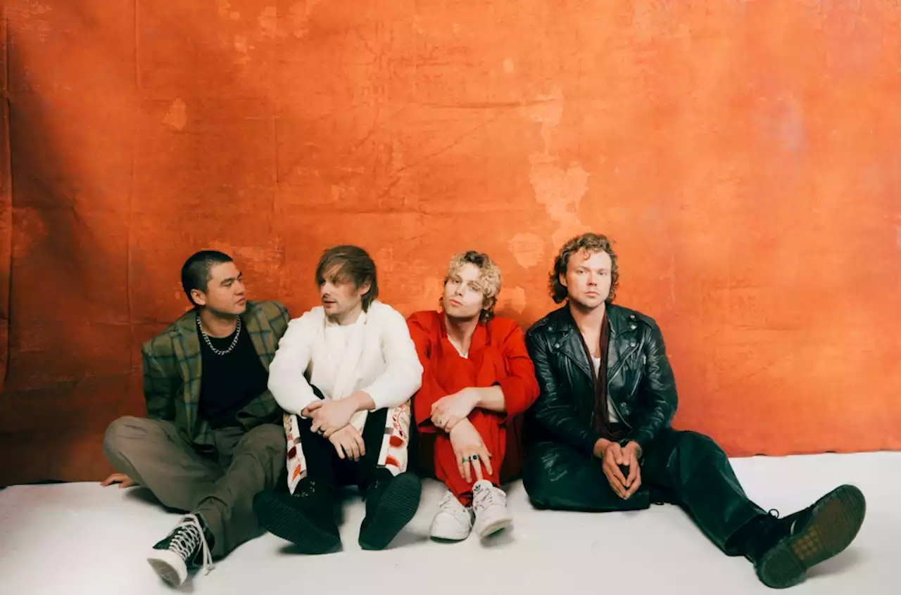 5 Seconds of Summer Announces 2023 World Tour & Live Album