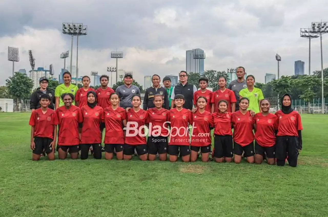 RESMI - Timnas Putri Indonesia Tarik Diri dari SEA Games 2023 - Bolasport.com