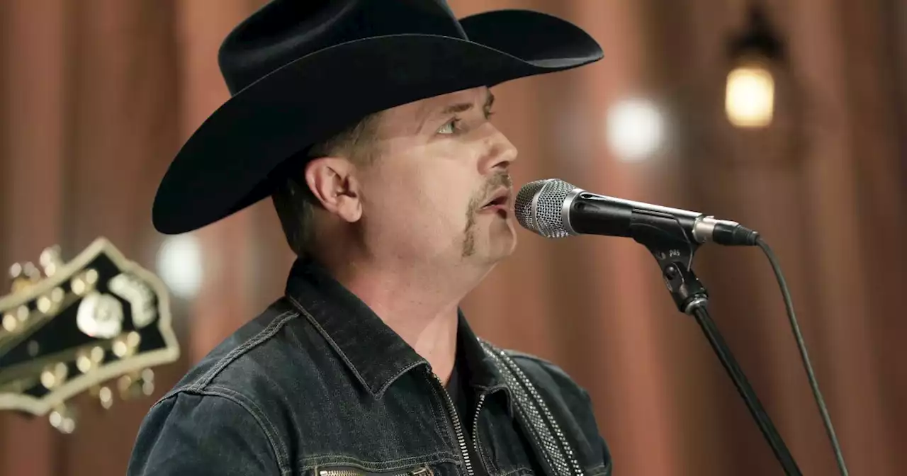 SEE IT: Country music star John Rich axes Bud Light from bar after transgender partnership