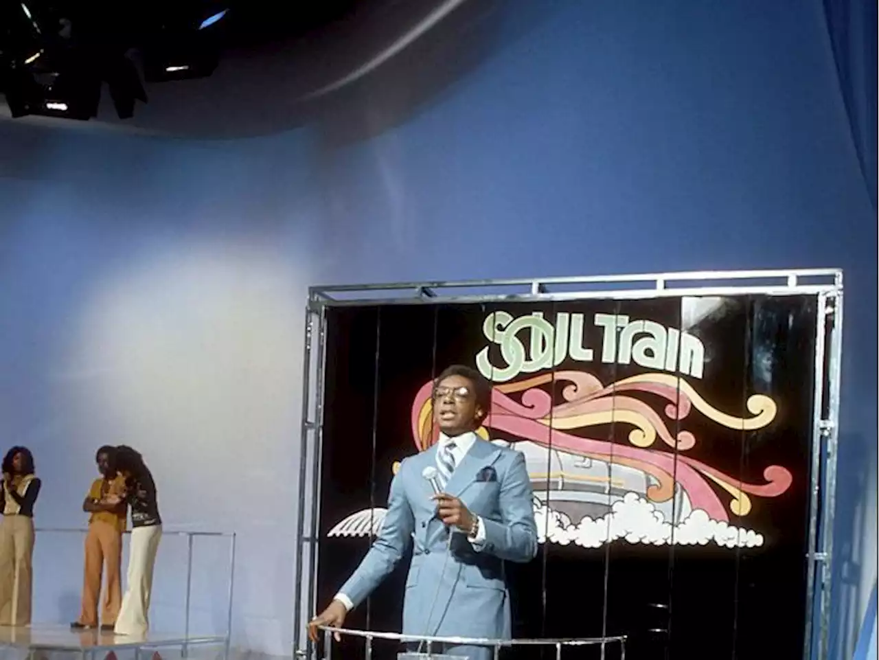 Leo D. Sullivan Dies: Emmy-Winning Animation Artist Created “Soul Train” Opening, Was 82