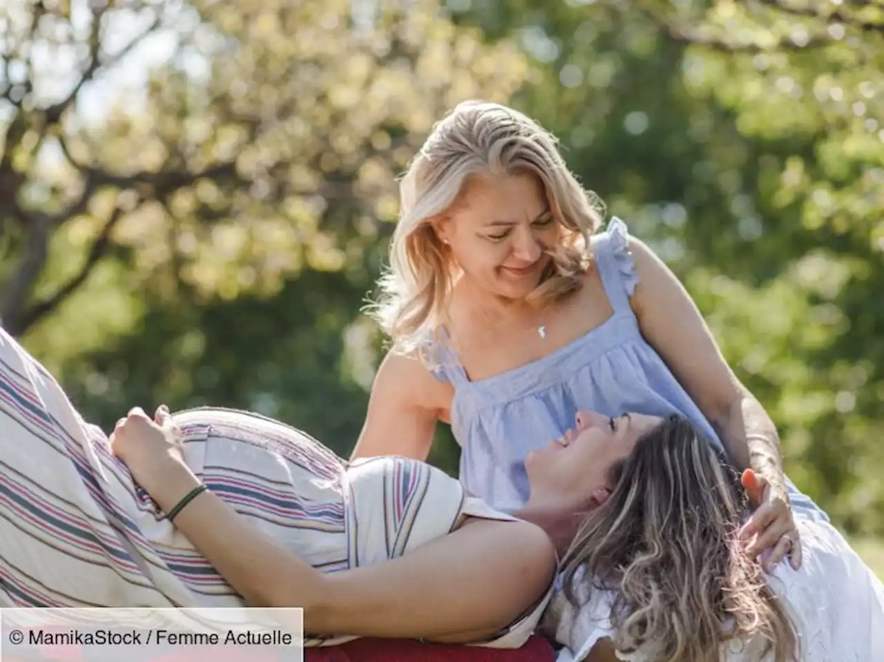 Devenir grand-mère pour la première fois : 8 conseils de psy pour jouer le bon rôle