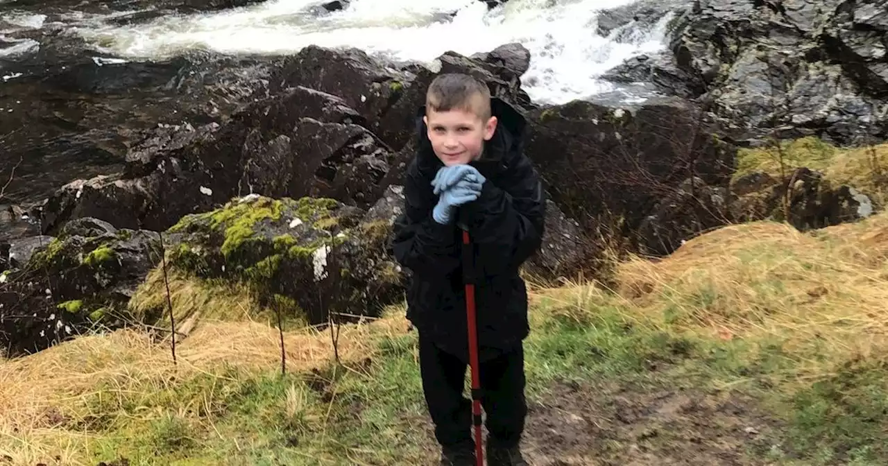 Glasgow boy, 6, takes on 96-mile trek to fundraise for foodbank he volunteers at