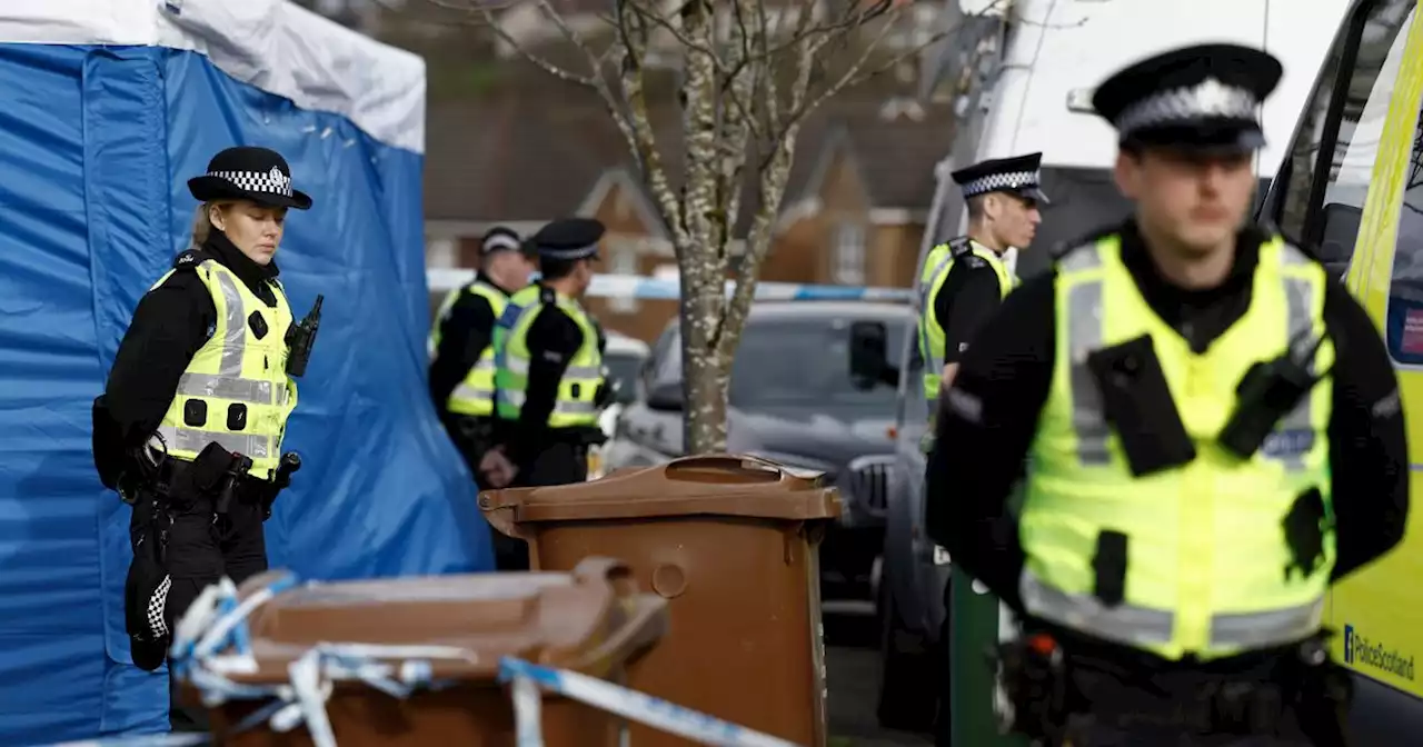 Several cops remain outside Nicola Sturgeon's home today in SNP finance probe