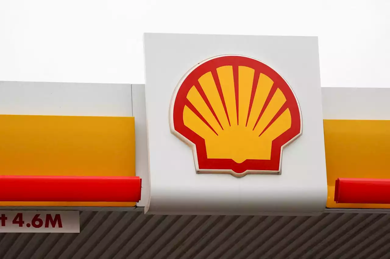 Shell forecasts stronger LNG volumes and oil product performance in first quarter