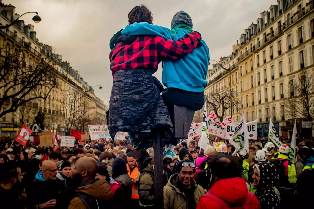 Retraites 2023 : des rédactions soucieuses de traiter au mieux la réforme et les contestations